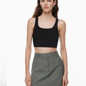 Babaton
Sculpt Knit Squareneck Cropped Tank